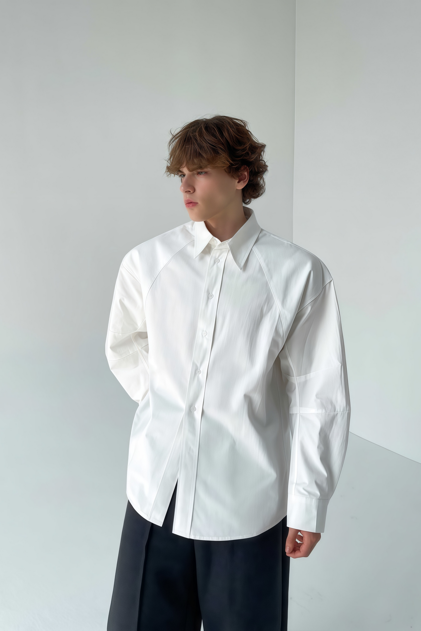 Cassius white deconstructive-design shirt