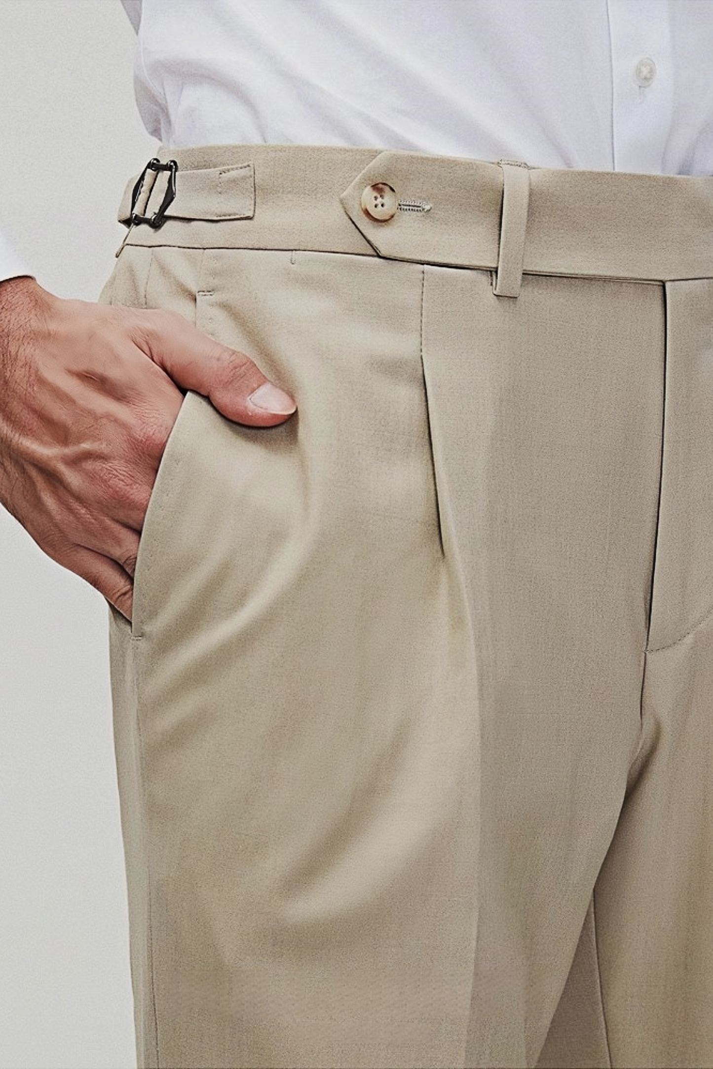 Kai light beige trousers