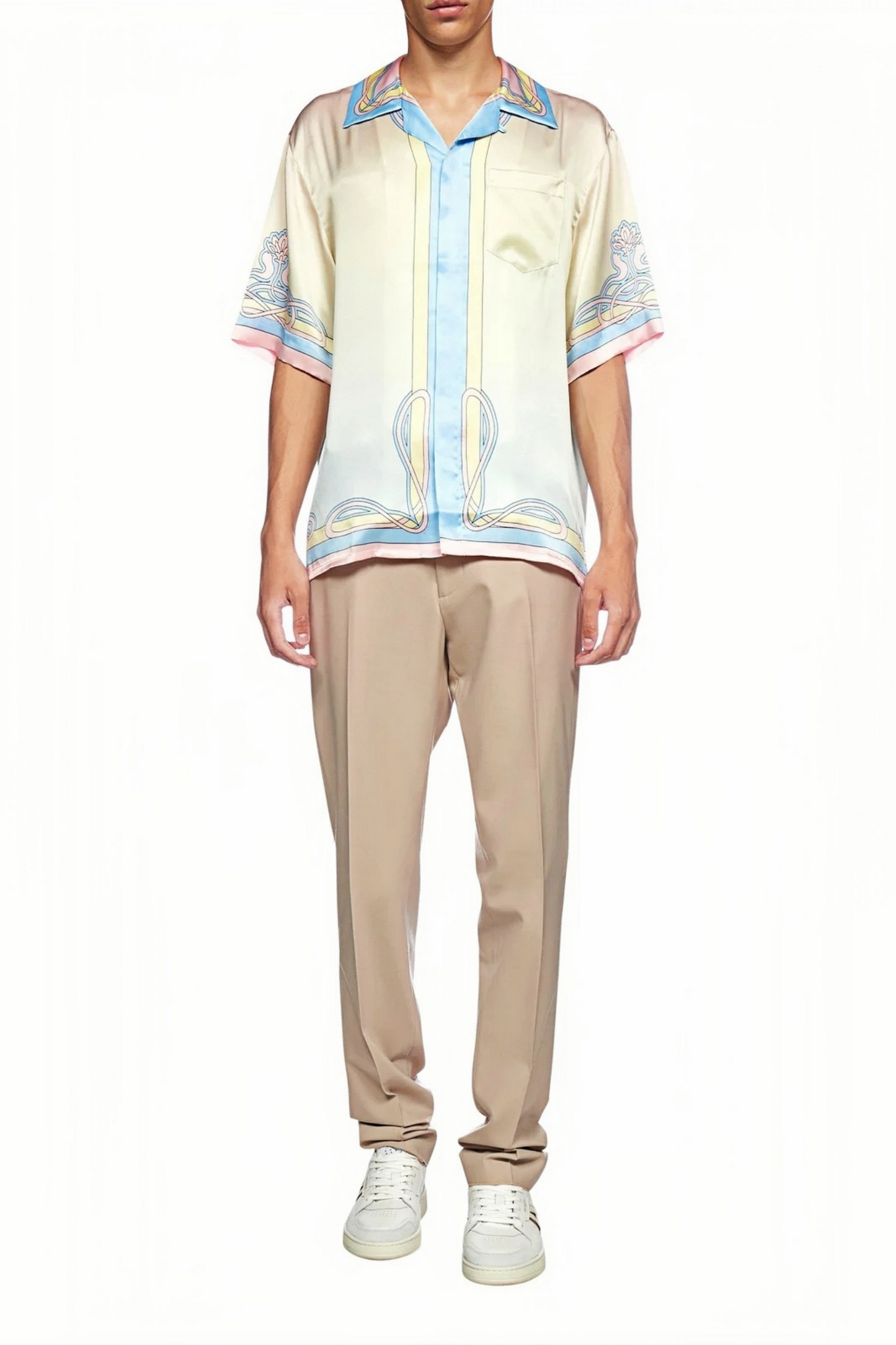 قميص قصير الأكمام من Walter باللون البيج مع طبعة ذات مناظر خلابة