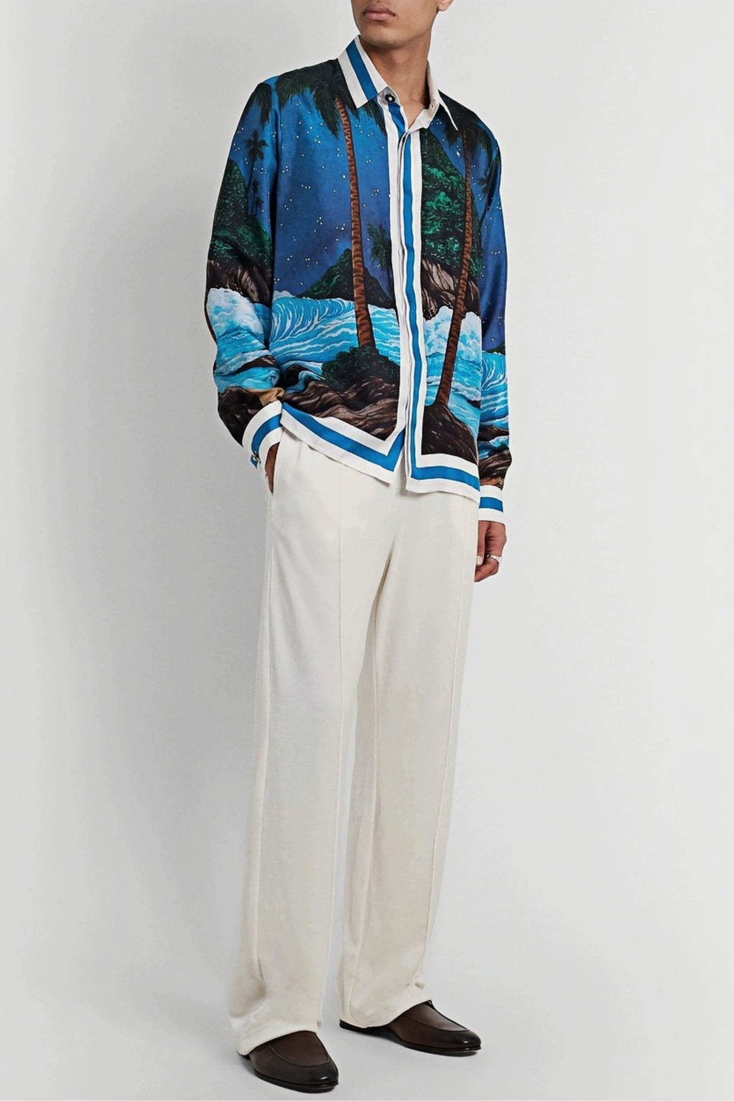 قميص أزرق طويل الأكمام من Alain blue ocean night sky