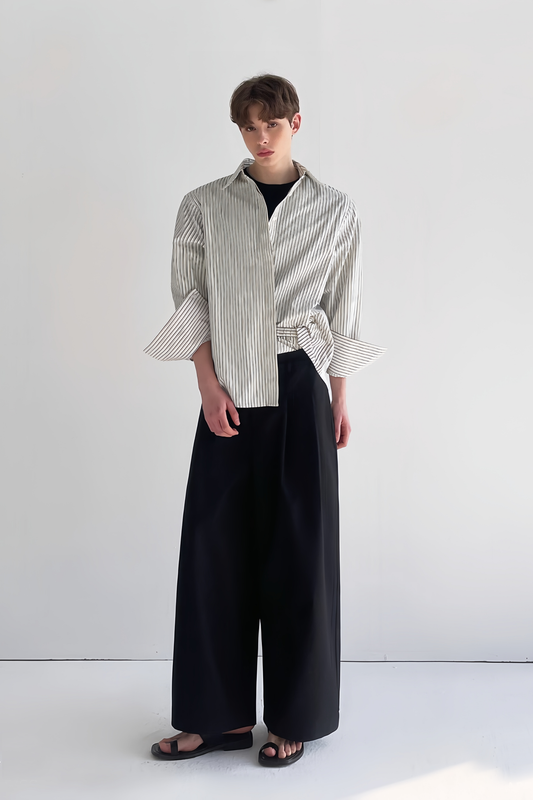 بدلة ألكسندر ذات لونين مع حزام خصر