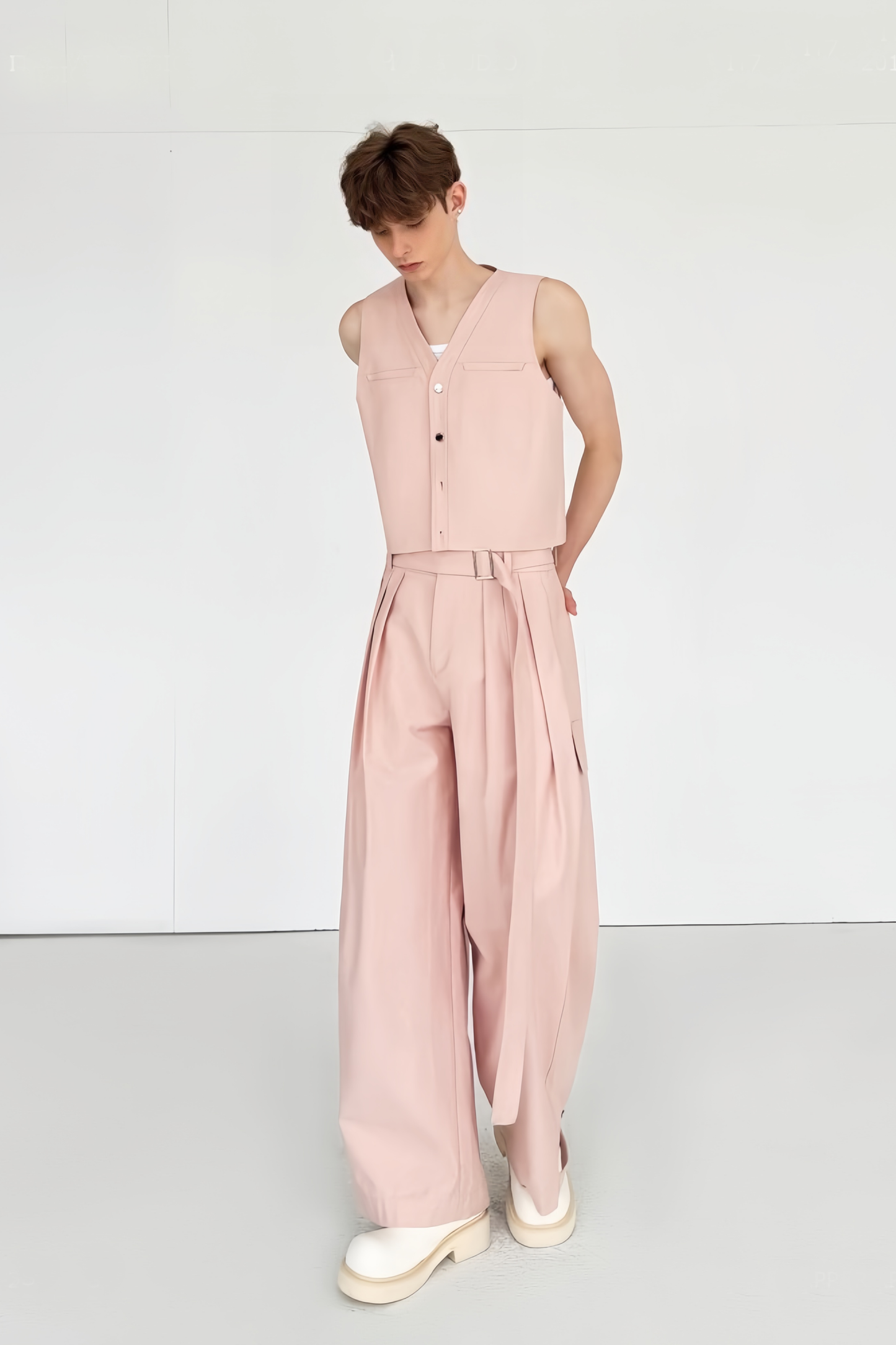 Robin pink Vest & Trousers suit