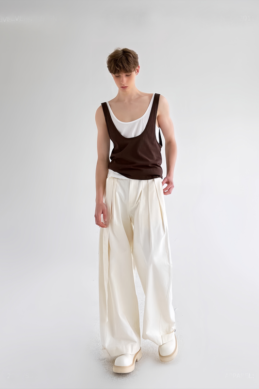 قميص بدون أكمام بسيط من Adrien Brown