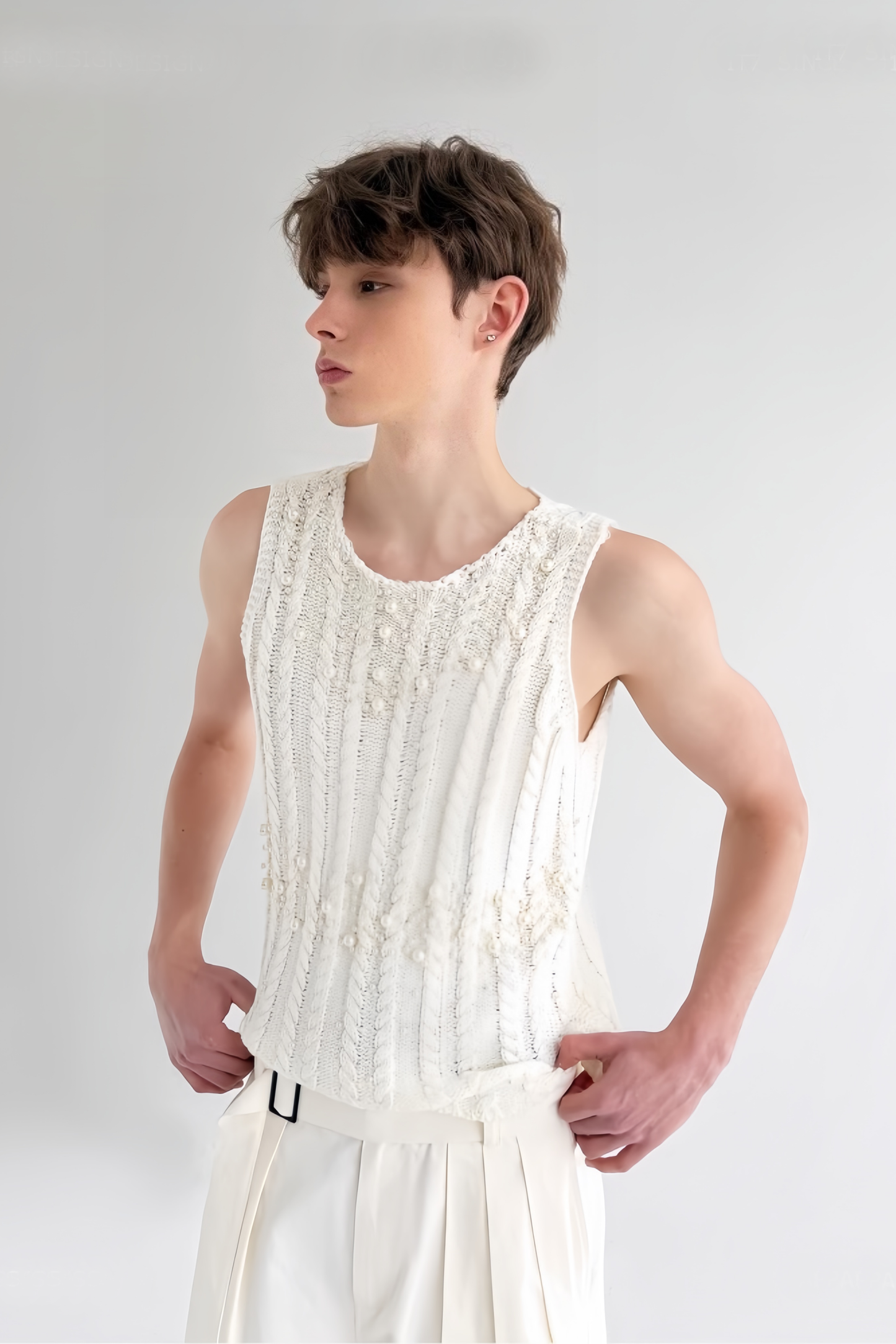 Lio white knit vest