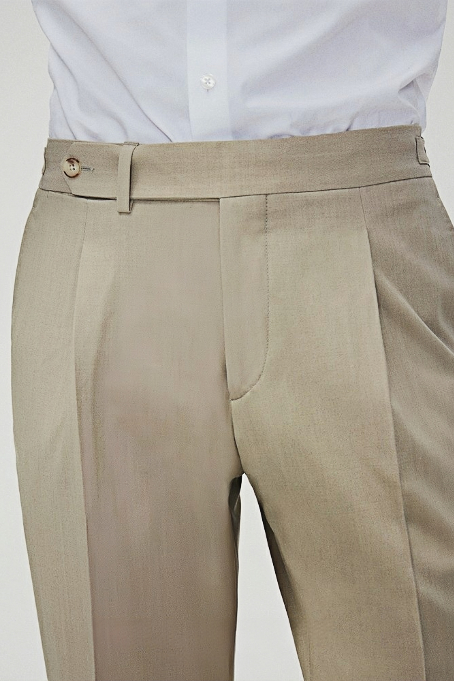 Kai light beige trousers