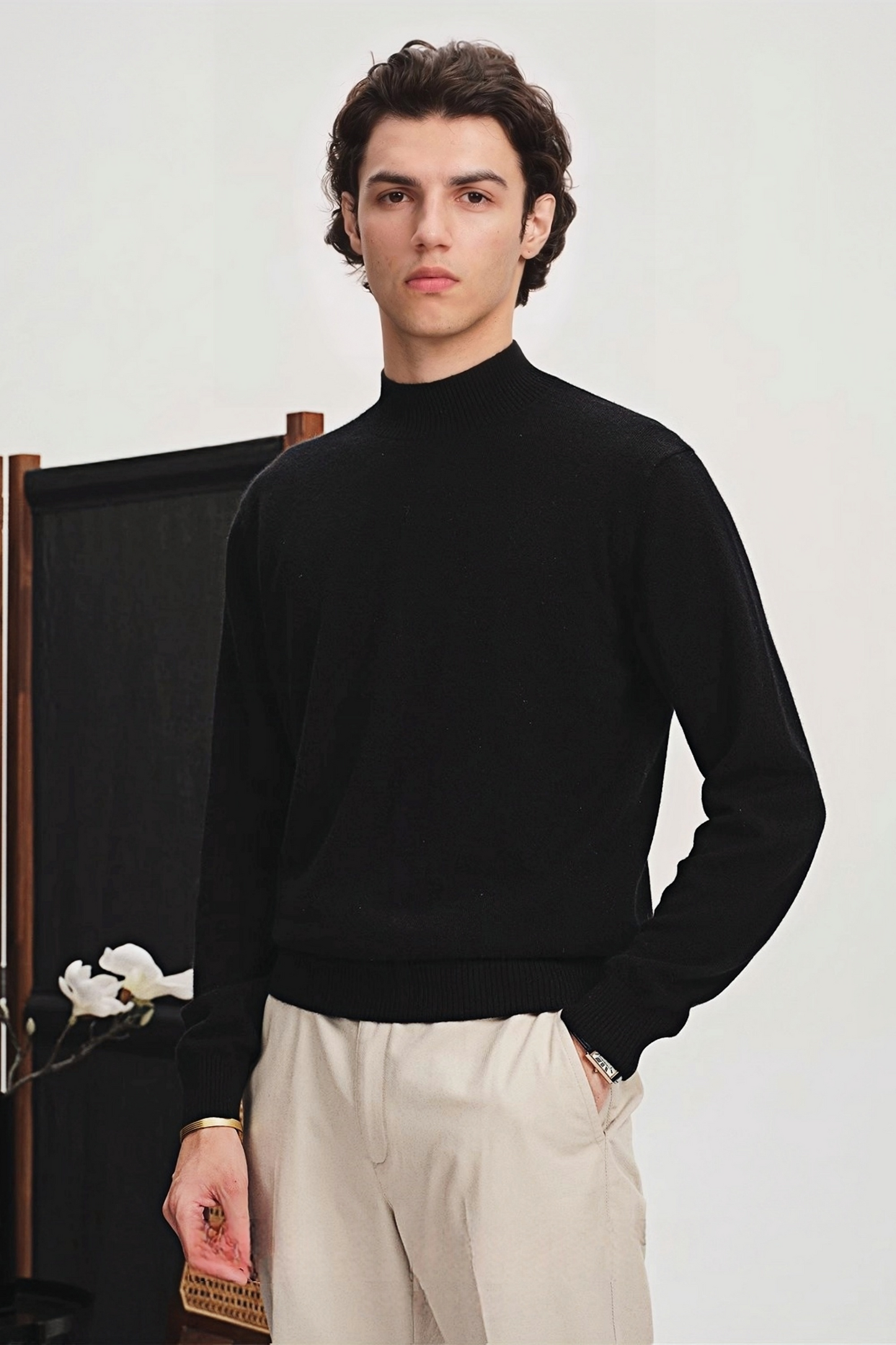 Elliot black mock-neck cashmere sweater