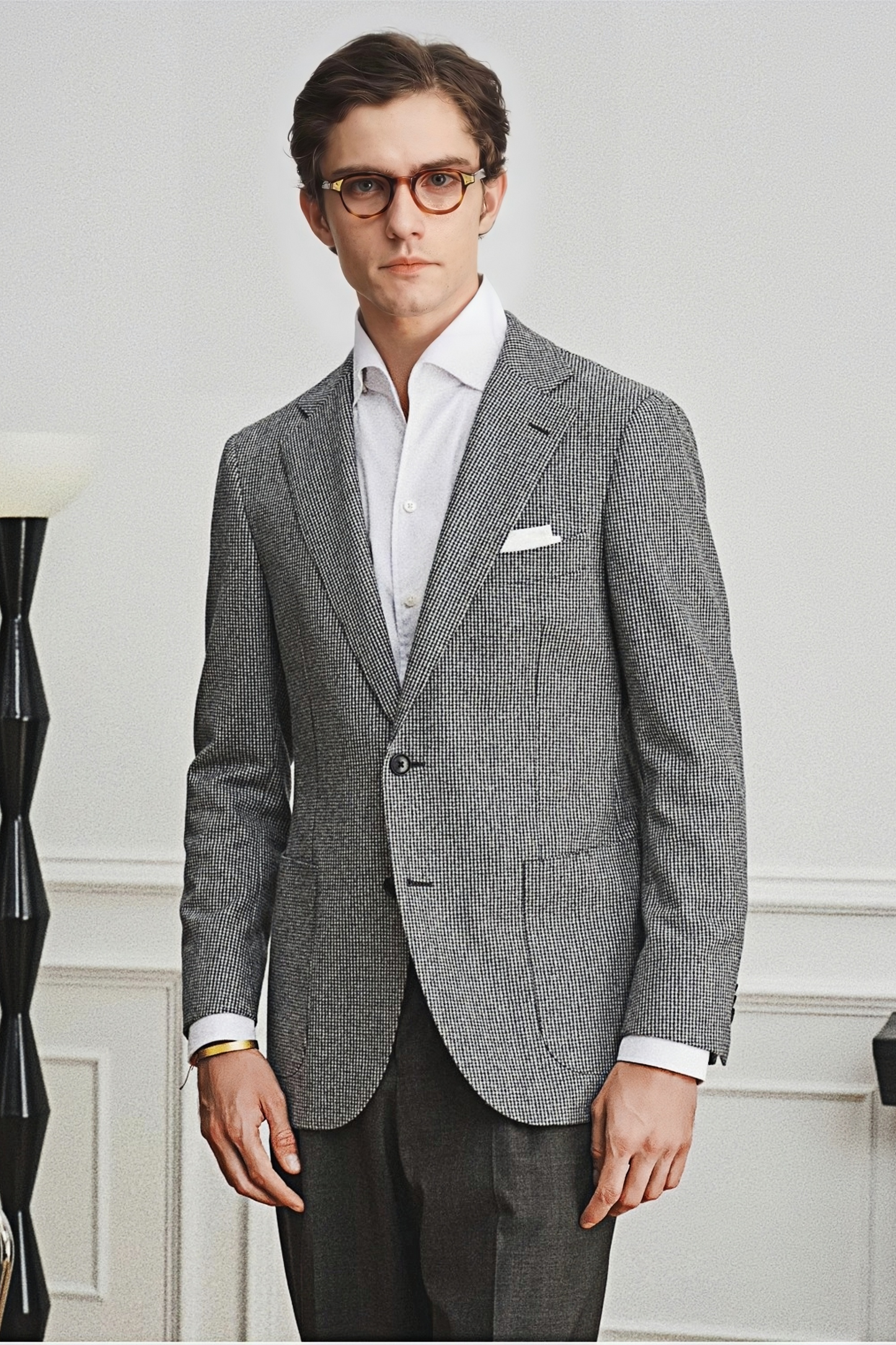 سترة أرلو رمادية داكنة بنقشة مربعة