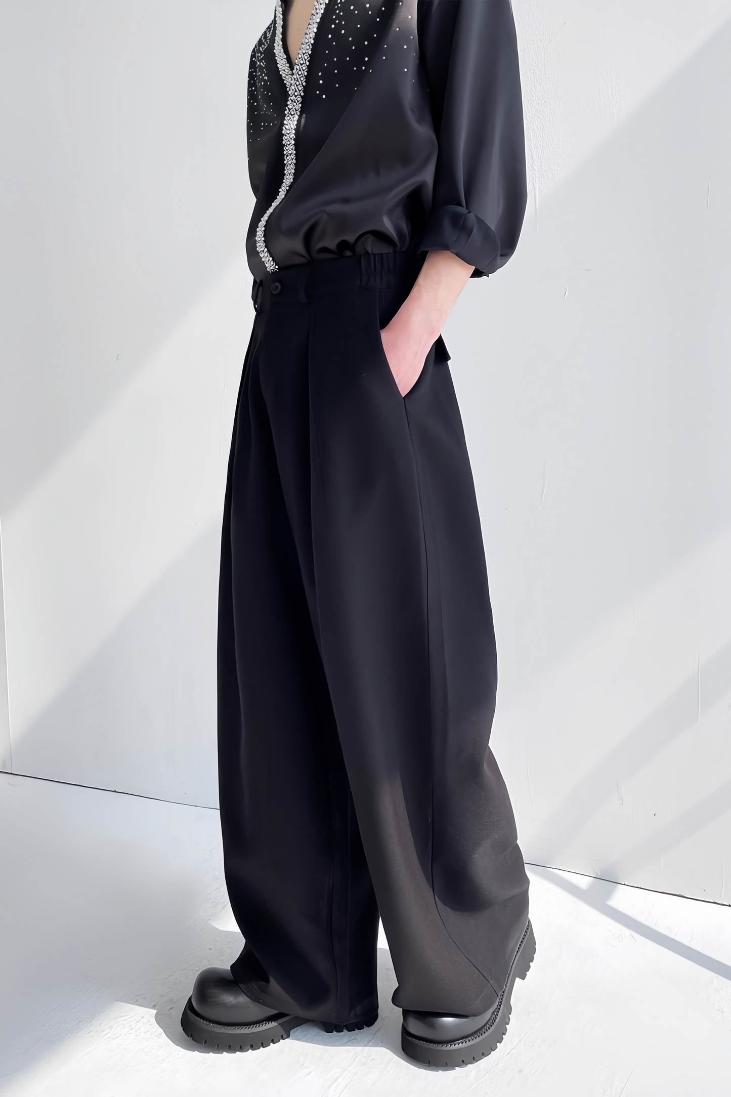 Sacha black loose-fit casual trendy trouser