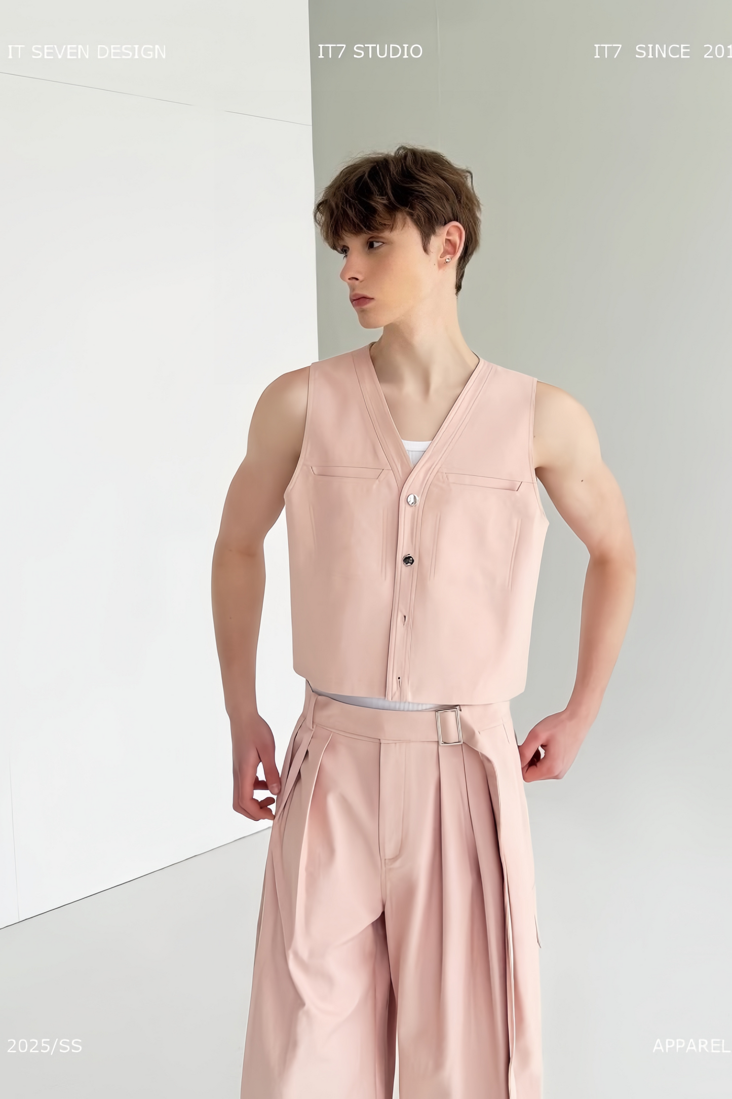 Robin pink Vest & Trousers suit