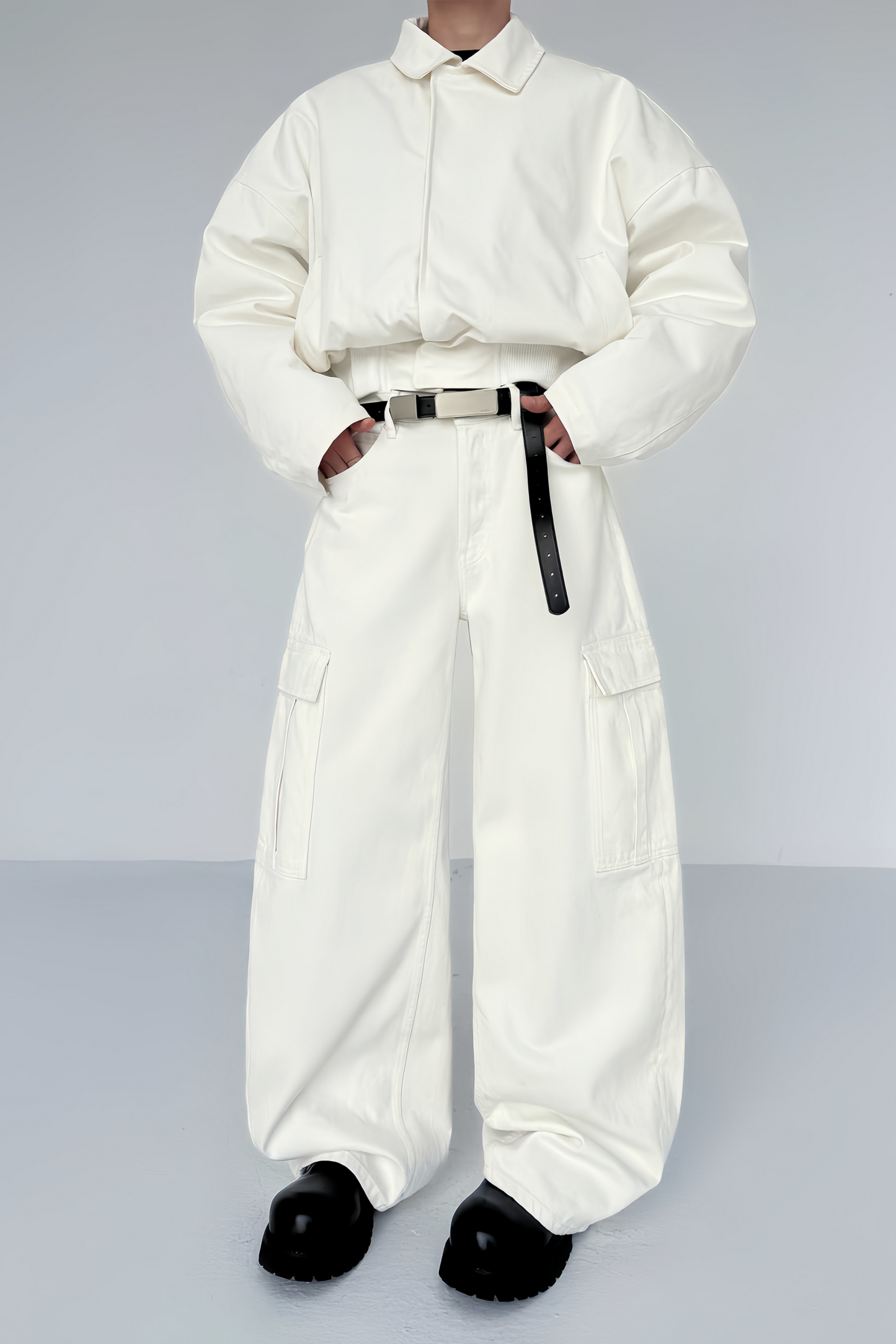 Lucien white large-pocket trousers