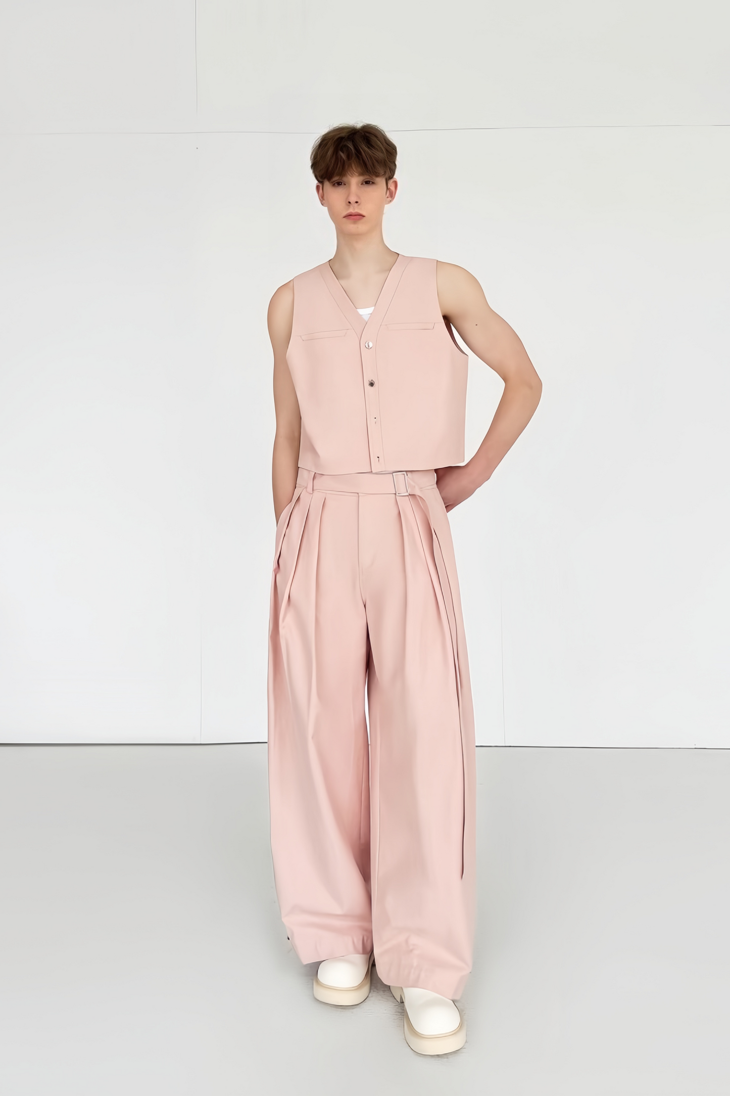 Robin pink Vest & Trousers suit