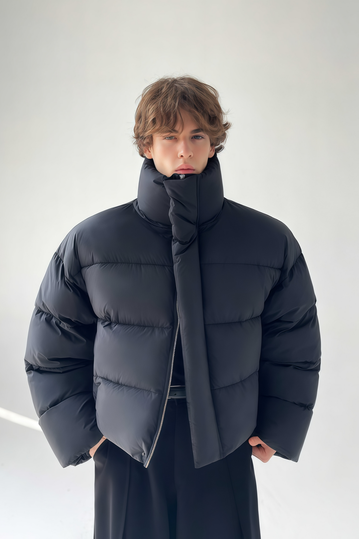 Samuel black high-neck standing-collar cropped jacket