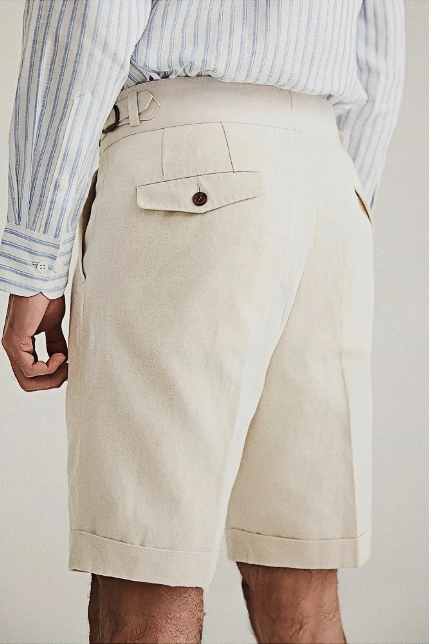 Leo white straight-cut shorts