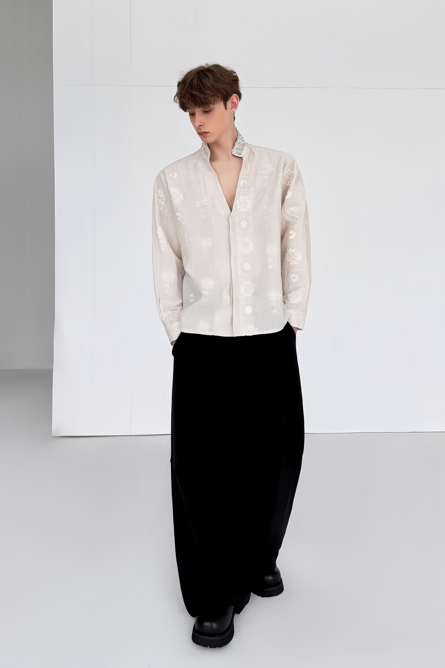 Thomas white floral faux-pearl embellishment shirt