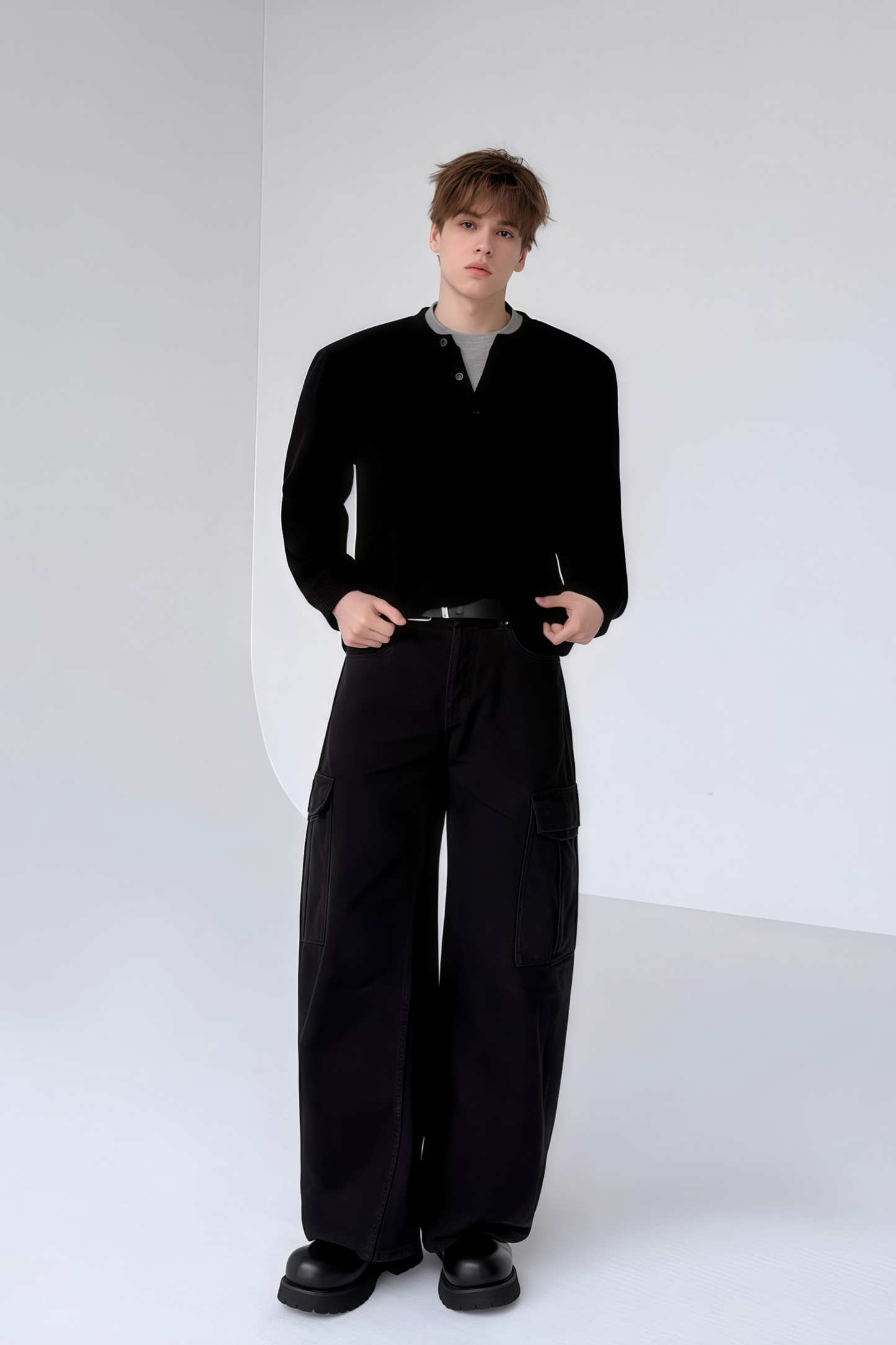 Théo black mock two-piece sweatshirt