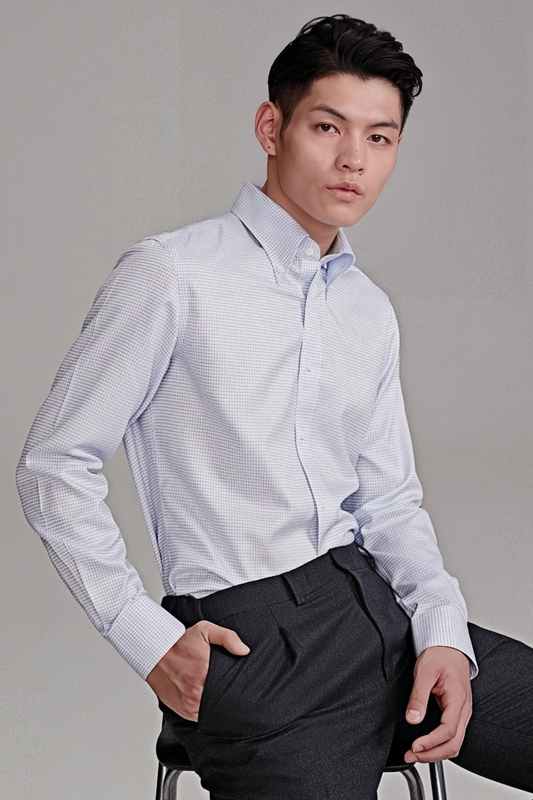 قميص أبيض بنقشة مربعات من Atticus