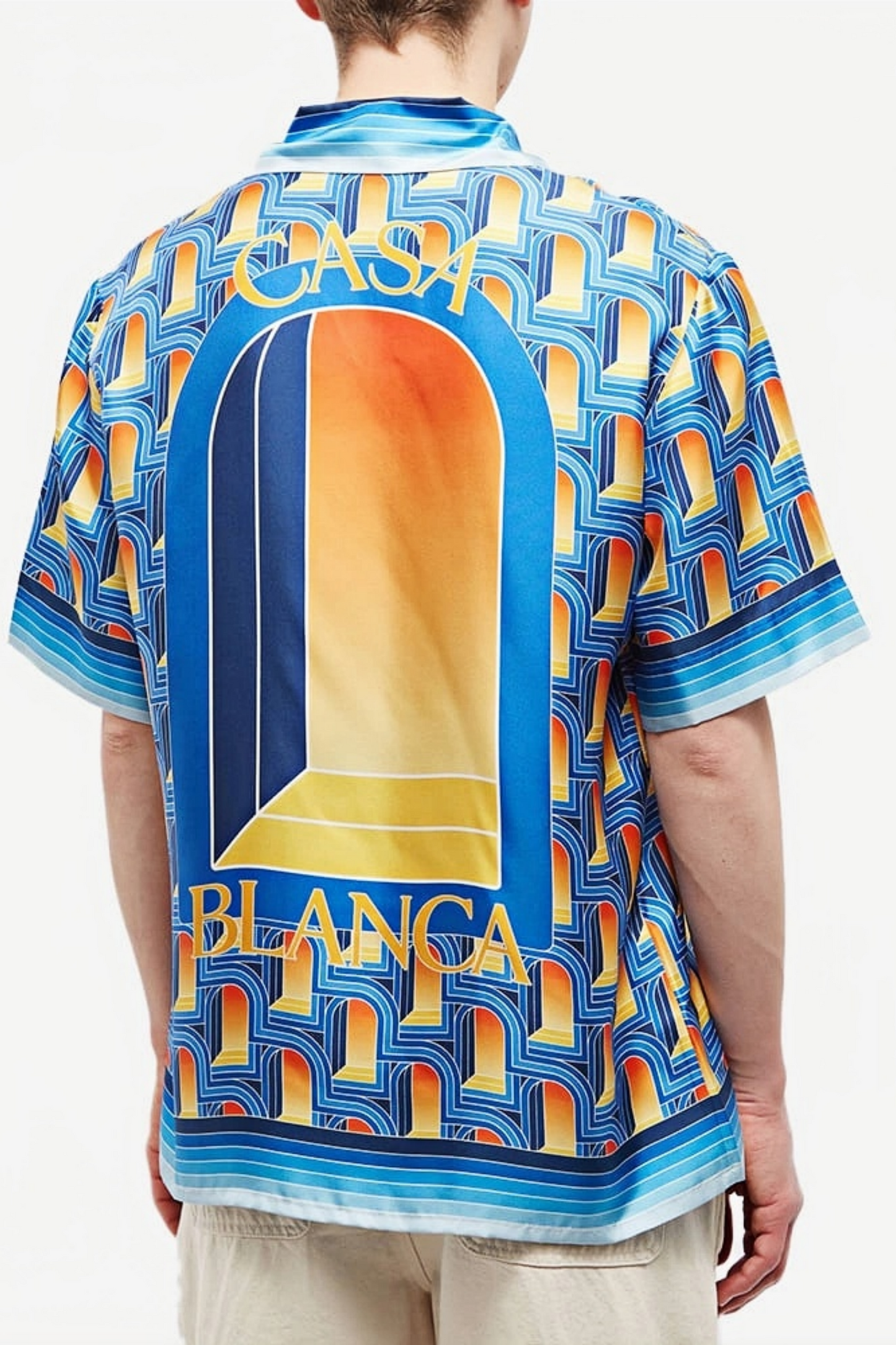 قميص قصير الأكمام بنقشة هندسية زرقاء من Basile