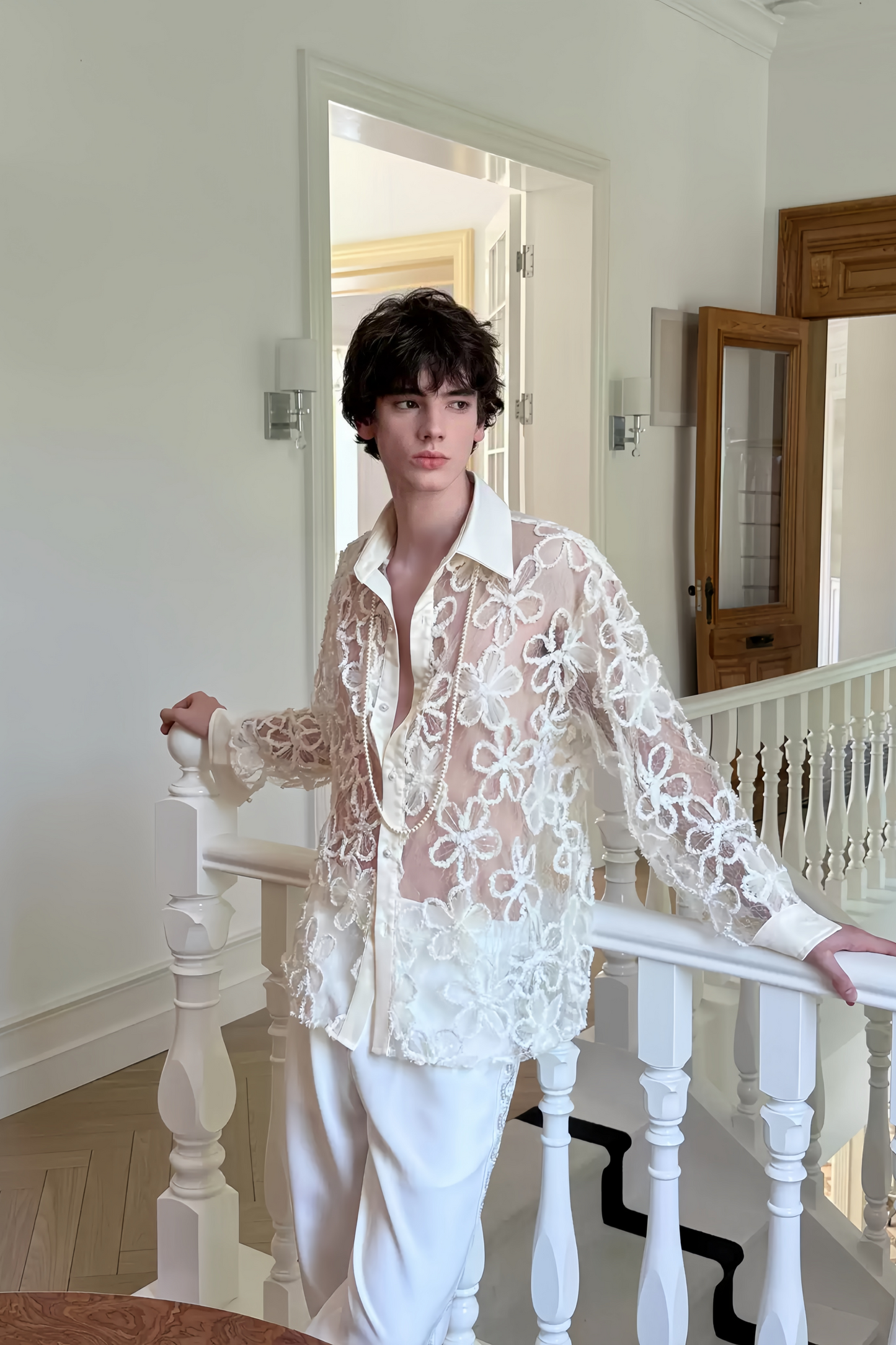 Théo Neutral Floral Cut-out Shirt
