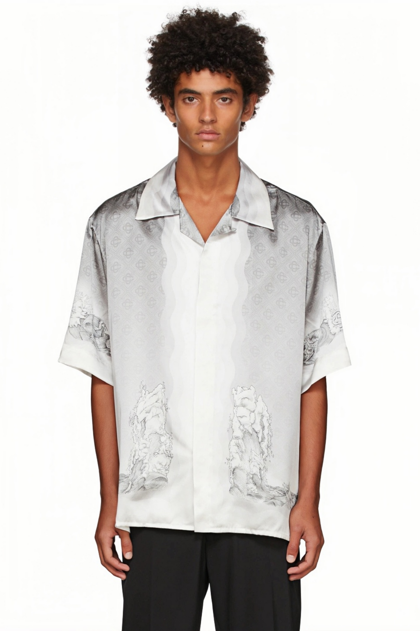 Quincy white graphic print short-sleeve shirt